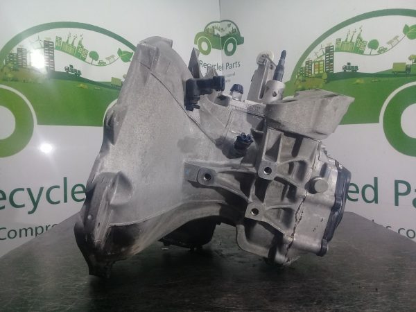 Caja De Velocidades Chevrolet Onix 1.4 8v (03692166)