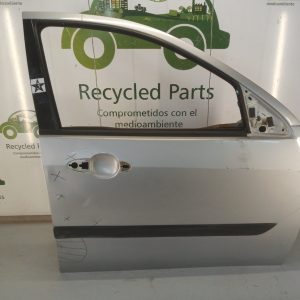 Puerta Delantera Derecha Ford Focus 1 (02827000)