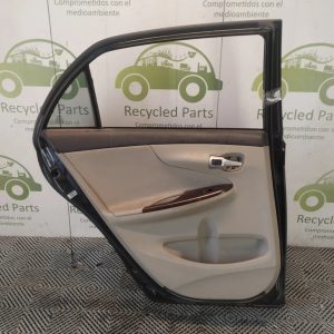 Puerta Trasera Izquierda Toyota Corolla G10 (06195400)