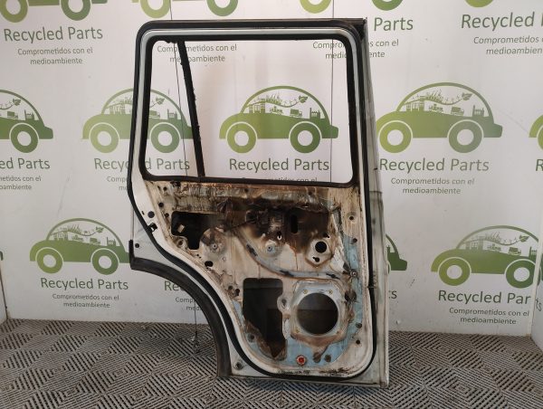 Puerta Trasera Izquierda Land Rover Freelander (05568956)