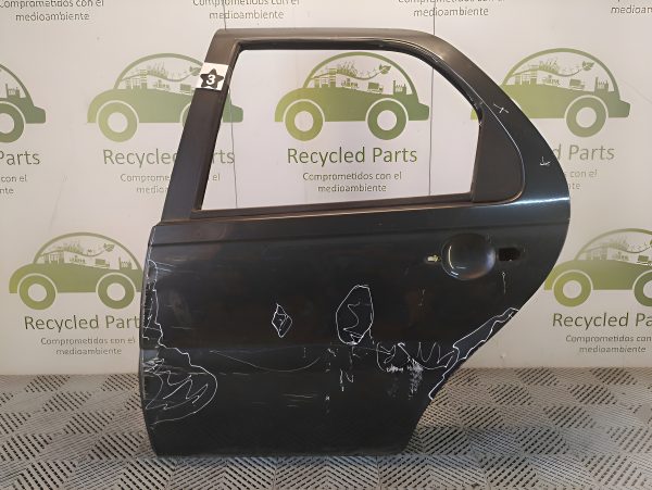Puerta Trasera Izquierda Fiat Palio F3 (04688109)