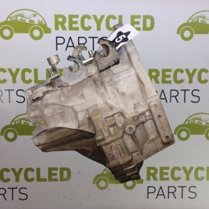 Caja De Velocidades Toyota Etios 1.5 16v (04967337)