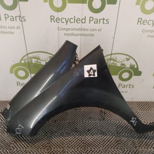 Guardabarro Izquierdo Fiat Punto (05698737)