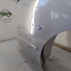 Puerta Trasera Izquierda Nissan Sentra B14 (03315634)