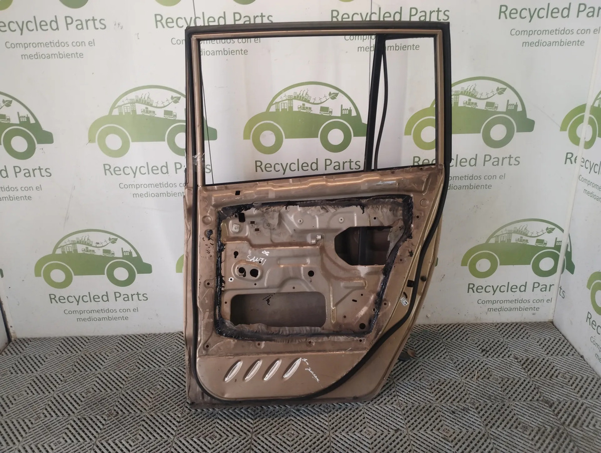 Puerta Trasera Derecha Hyundai Atos Lv (04935566)