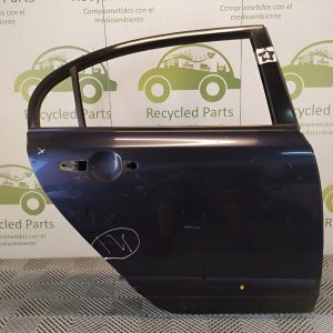 Puerta Trasera Derecha Honda Civic 8va (05074164)