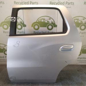 Puerta Trasera Izquierda Chevrolet Spin (06028555)