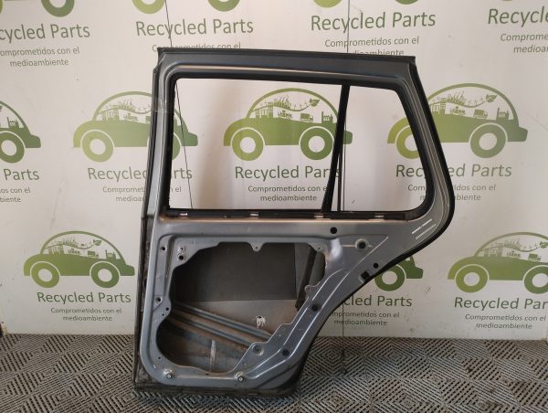 Puerta Trasera Derecha Vw Golf Mk4 Mk5 (05381556)