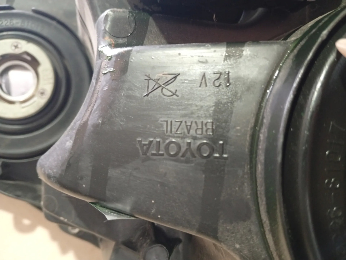 Optica Izquierda Lupa Toyota Yaris 2020 Original (06729812)