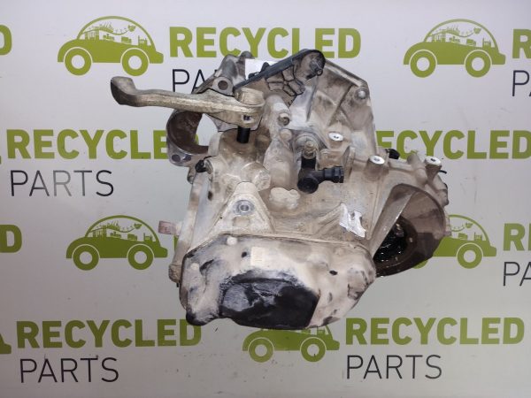 Caja De Velocidades Vw Fox 1.6 8v (05686335) Detalle