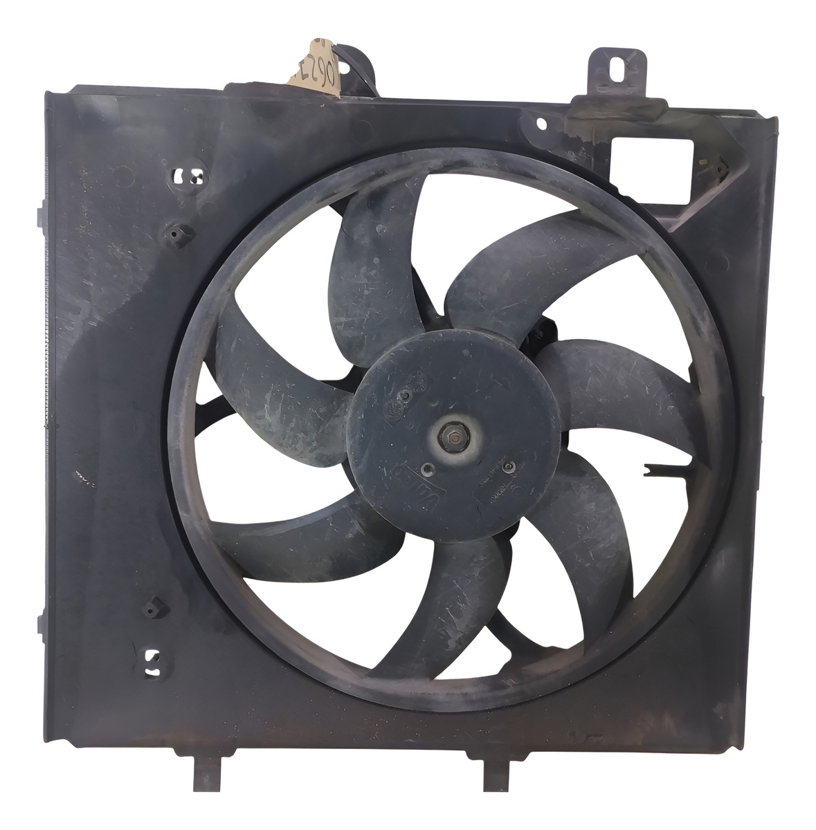 Electroventilador Peugeot 208 1.6 (06274635)