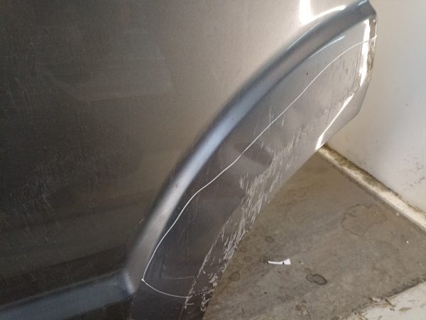 Puerta Trasera Izquierda Dodge Journey (04387426)