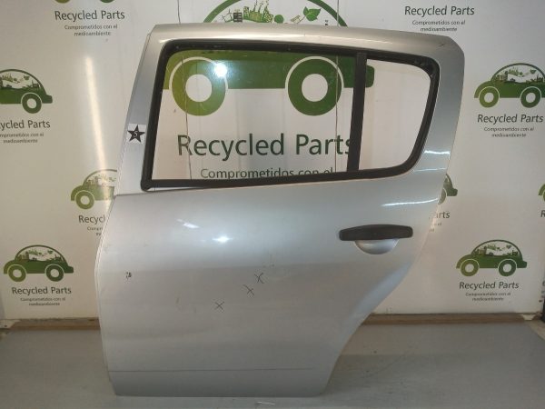 Puerta Trasera Izquierda Renault Sandero (03815116)