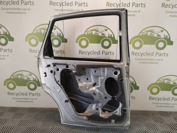 Puerta Trasera Izquierda Ford Focus 1 (05290678)