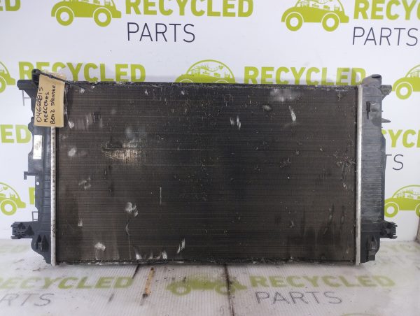 Radiador De Agua Mercedes Benz Sprinter (04668815)