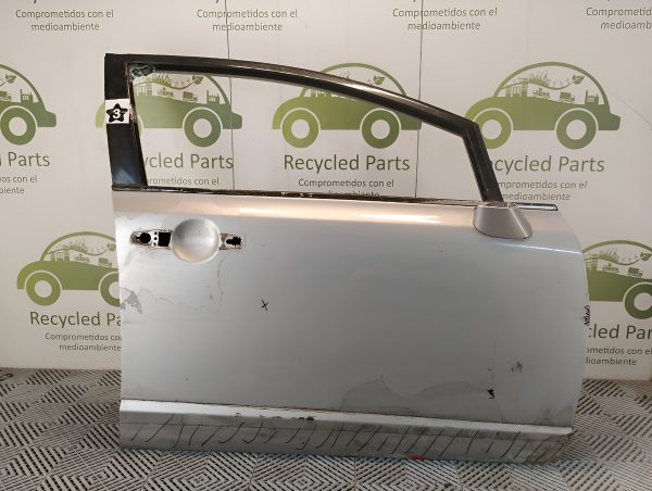 Puerta Delantera Derecha Honda Civic 8va (05061882)