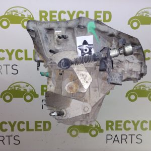 Caja De Velocidades Nissan Tiida 1.8 16v (05103704)