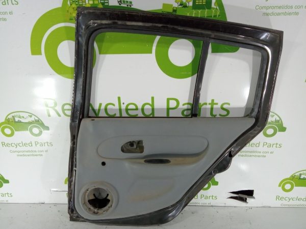 Puerta Trasera Derecha Renault Clio 2 (02570064)