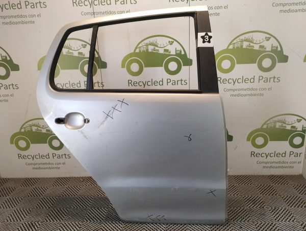 Puerta Trasera Derecha Vw Fox Lv (05501689)
