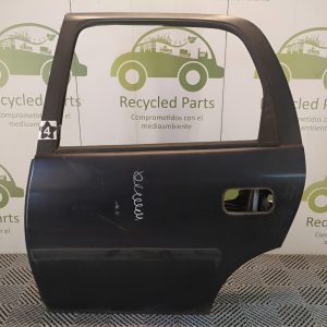Puerta Trasera Izquierda Chevrolet Corsa (02748193)