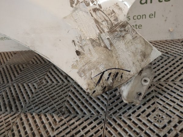 Guardabarro Derecho Nissan Tiida (05973125)