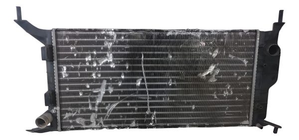 Radiador De Agua Chevrolet Corsa 2 1.8 (05972250)