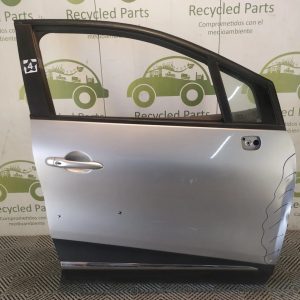 Puerta Delantera Derecha Renault Captur (05369582)