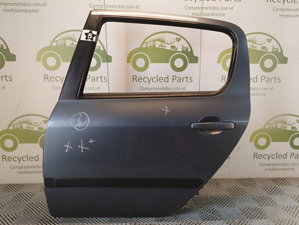 Puerta Trasera Izquierda Peugeot 307 (04935450)