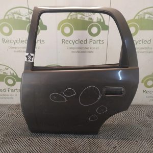 Puerta Trasera Izquierda Chevrolet Corsa (05320398)