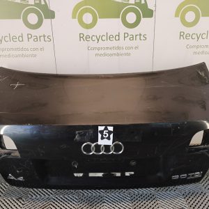 Tapa De Baul Audi A4 B7 (02100576)