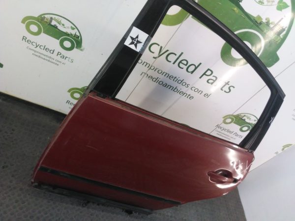 Puerta Trasera Izquierda Vw Passat B5 (03661300) Lp