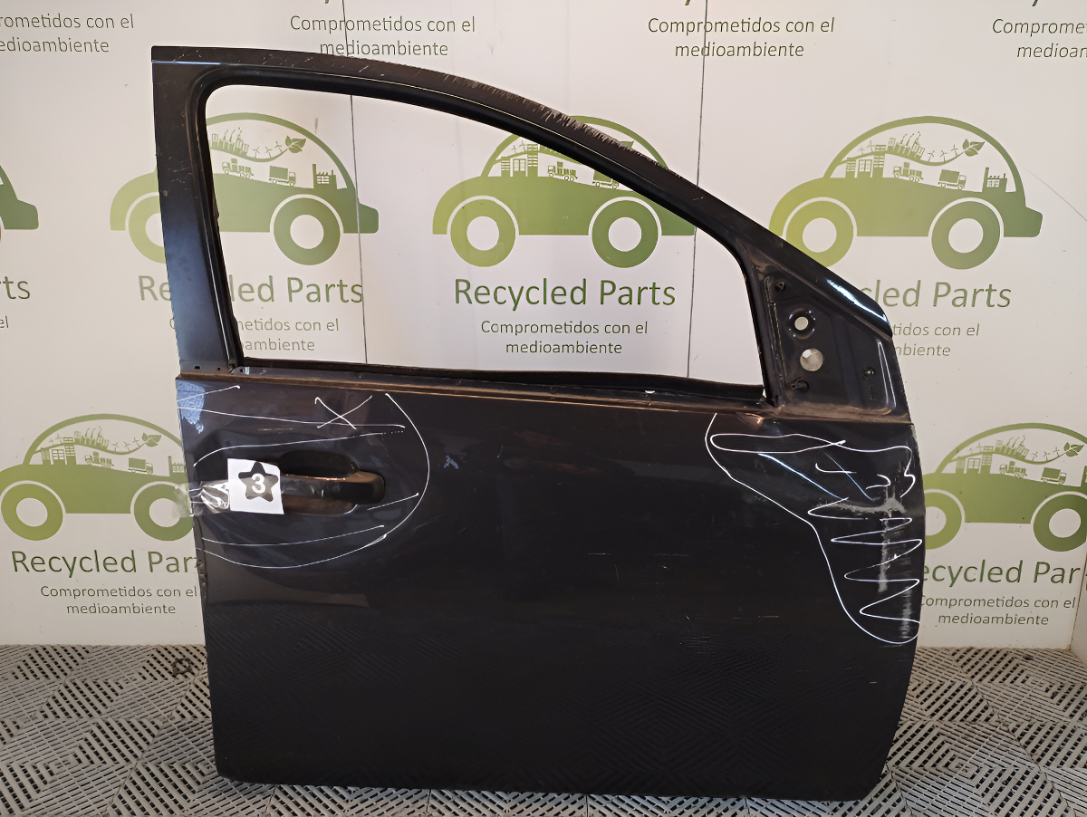 Puerta Delantera Derecha Ford Fiesta Max (04811630)