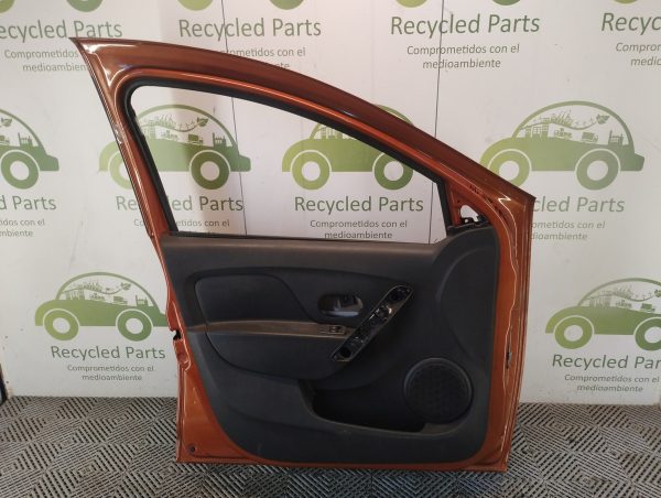 Puerta Delantera Izquierda Renault Sandero Ln (05878744)