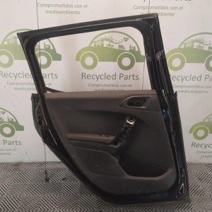 Puerta Trasera Izquierda Peugeot 2008 (06007182)
