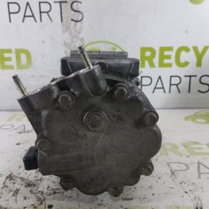 Compresor De A/a Peugeot 308 1.6 (06135854)
