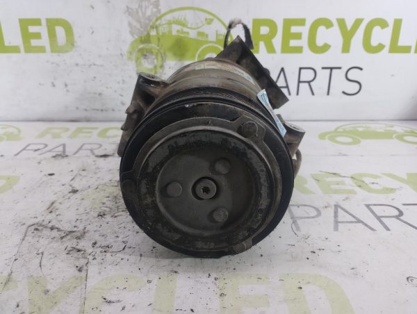 Compresor De A/a Vw Gol 1.6 (06304899)