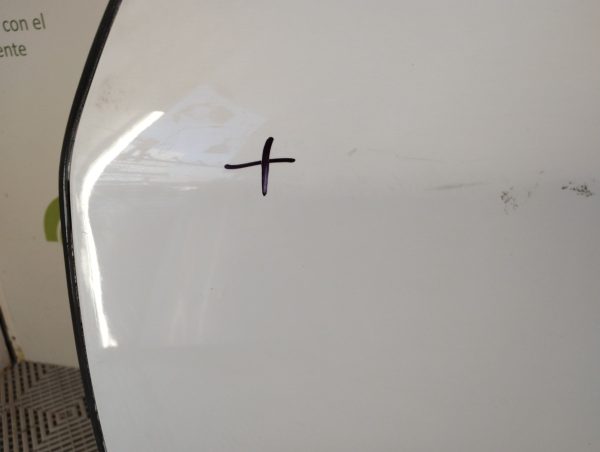 Puerta Trasera Izquierda Peugeot 2008 (04697532)