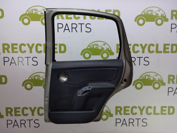 Puerta Trasera Derecha Citroen C3 Lv (05613759) Lp