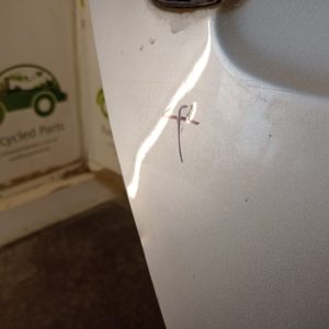 Puerta Trasera Derecha Vw Vento Lv (04473404)