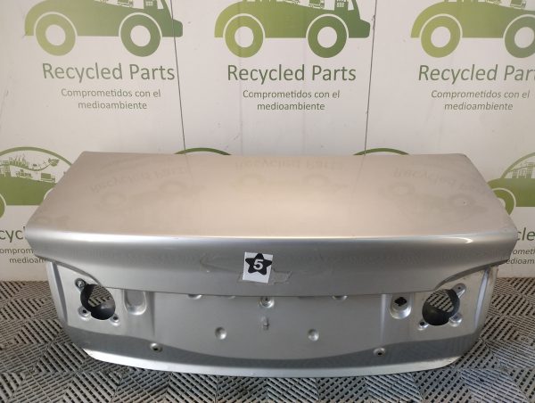 Tapa De Baul Chevrolet Classic (05095193)