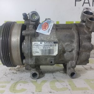 Compresor De A/a Renault Clio Mio 1.2 (06213829)