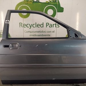 Puerta Delantera Derecha Vw Santana (04424129)