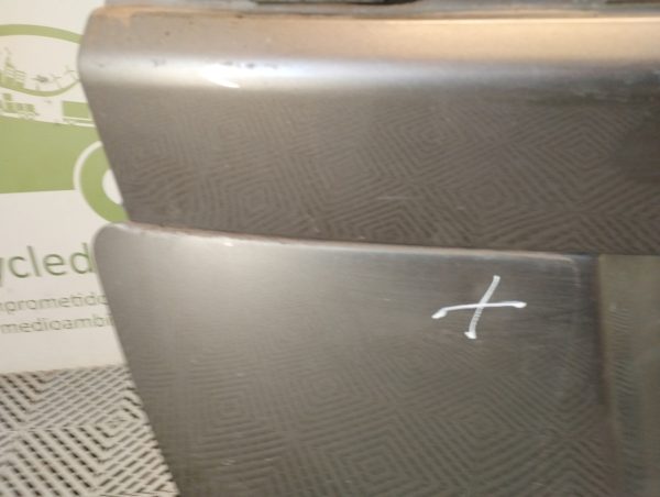 Porton Trasero Kia Rondo (04652624)