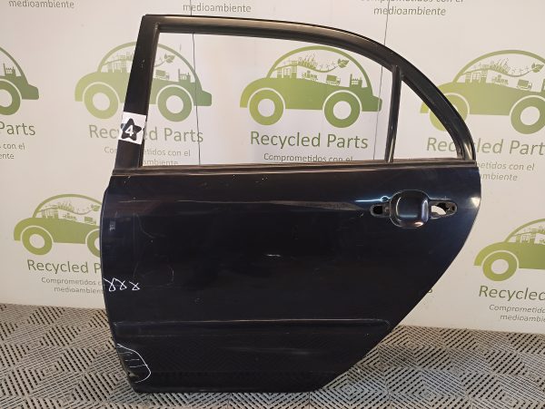 Puerta Trasera Izquierda Toyota Corolla G9 (04666092)