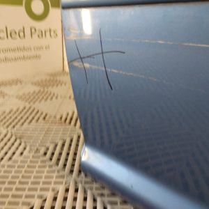 Puerta Trasera Izquierda Vw Bora (04673324)
