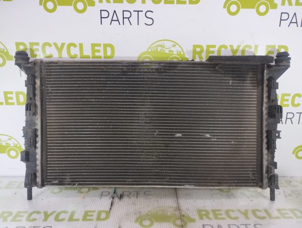 Radiador De Agua Ford Focus 1.6 (05618154)