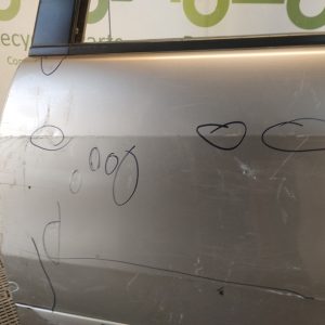 Puerta Trasera Izquierda Honda Fit Li (03104612)