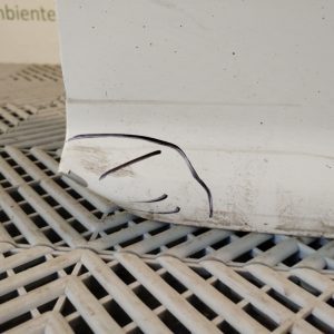 Puerta Delantera Derecha Vw Bora (04763310)