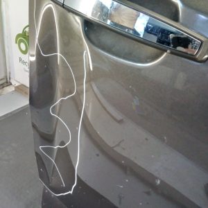 Puerta Delantera Derecha Chevrolet Sonic (04212714)