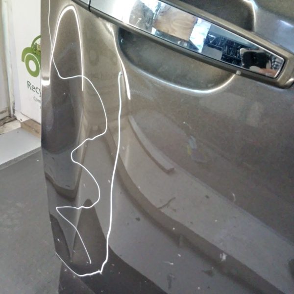 Puerta Delantera Derecha Chevrolet Sonic (04212714)